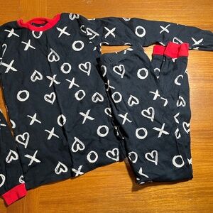 Burt's Bees Kids Valentines X O Hearts Pajama Set Black Red White 10